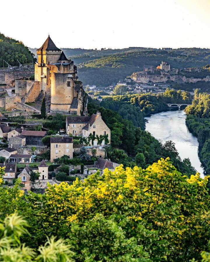 Maison En Perigord Proche Beynac Et Sarlat Cénac-et-Saint-Julien エクステリア 写真